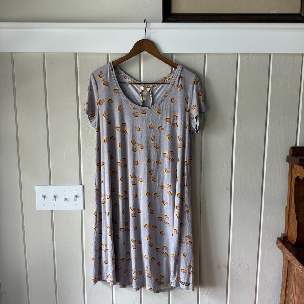 Matilda Jane Light Gray T-Shirt Midi Dress with Floral Pattern, Size Large